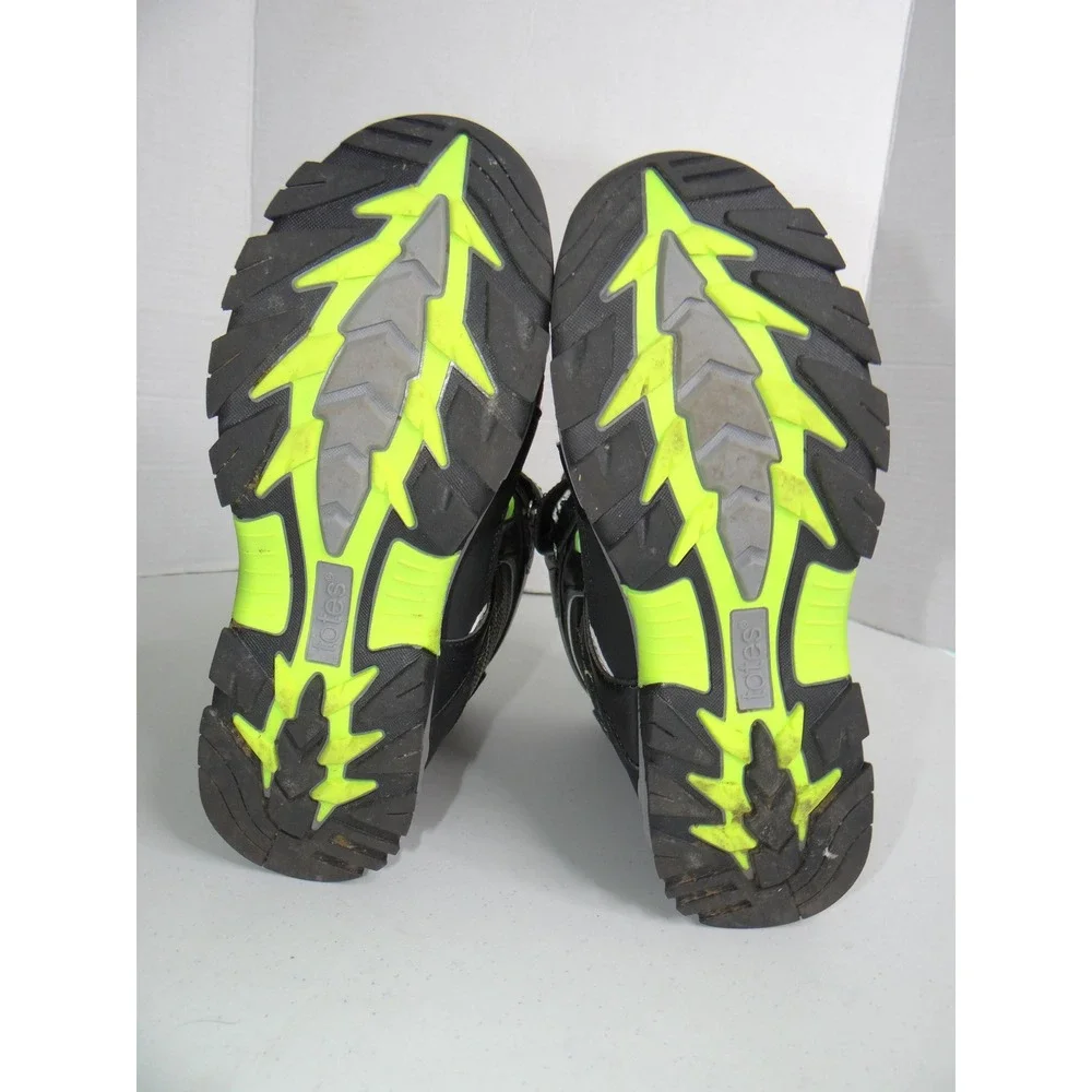 Totes Shaun Youth Black Neon Green 200g Thinsulate Water Resistant Snow Boots 5